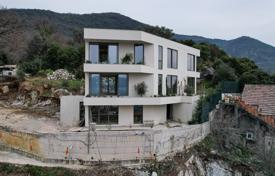 4-zimmer villa 400 m² in Tivat city, Montenegro. 2 700 000 €