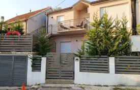 4-zimmer haus in der stadt 149 m² in Cetinje (city), Montenegro. 260 000 €