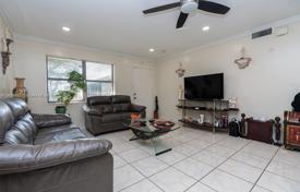Eigentumswohnung – Cutler Bay, Miami, Florida,  Vereinigte Staaten. $288 000