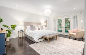 11-zimmer haus in der stadt in Scarborough, Kanada. C$2 581 000