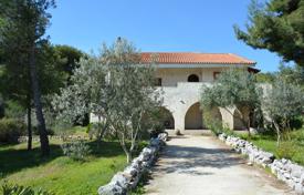 4-zimmer villa 277 m² auf der Peloponnes, Griechenland. 195 000 €