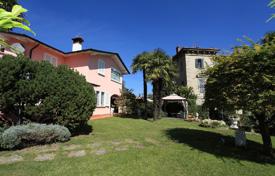 Villa – Menaggio, Lombardei, Italien. 2 500 €  pro Woche