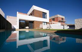 Villa – El Campello, Alicante, Valencia,  Spanien. 859 000 €