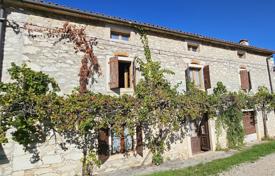 3-zimmer haus in der stadt 160 m² in Brtonigla, Kroatien. 299 000 €
