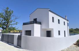 4-zimmer haus in der stadt 162 m² in Svetvinčenat, Kroatien. 436 000 €