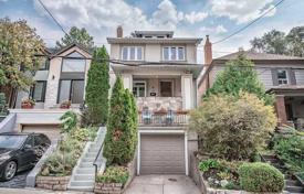 4-zimmer haus in der stadt in Old Toronto, Kanada. C$1 824 000