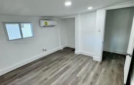 2-zimmer haus in der stadt 134 m² in Miami, Vereinigte Staaten. $459 000