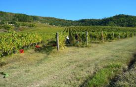Farm in Rufina, Italien. 950 000 €