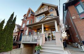 Haus in der Stadt – Old Toronto, Toronto, Ontario,  Kanada. C$2 072 000