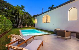 Haus in der Stadt – Miami Beach, Florida, Vereinigte Staaten. $3 799 000