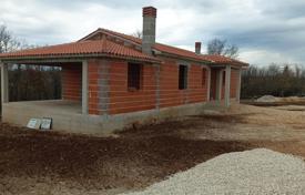 Haus Tinjan! House under construction!. 298 000 €