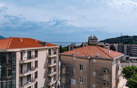 2-zimmer wohnung 94 m² in Bečići, Montenegro. 302 000 €