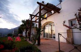 Villa – Praiano, Campania, Italien. 5 700 €  pro Woche