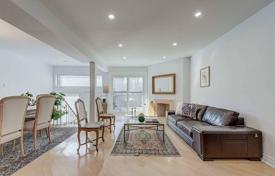 9-zimmer haus in der stadt in North York, Kanada. C$2 284 000