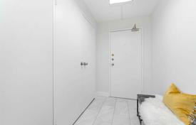 6-zimmer wohnung in Etobicoke, Kanada. C$776 000