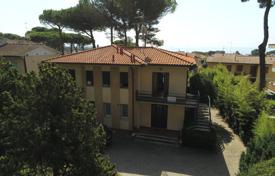 4-zimmer wohnung 133 m² in Castiglioncello, Italien. 490 000 €