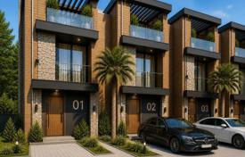 Geräumiges 4-stöckiges Reihenhaus. $170 000