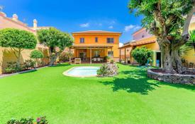 Villa – Adeje, Santa Cruz de Tenerife, Kanarische Inseln (Kanaren),  Spanien. 1 250 000 €