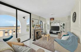 2-zimmer haus in der stadt 100 m² in Costa Adeje, Spanien. 460 000 €