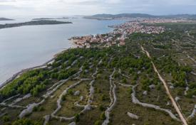 Grundstück in Vodice, Kroatien. 1 600 000 €