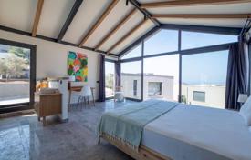Preisgekrönte Design-Villa mit Meerblick in Antalya Kas. $1 330 000