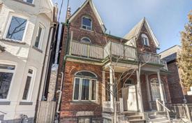 Stadthaus – Old Toronto, Toronto, Ontario,  Kanada. C$1 126 000