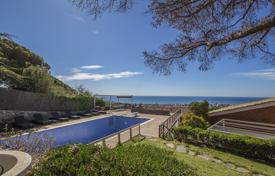 4-zimmer villa 444 m² in Cabrils, Spanien. 950 000 €
