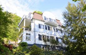 Villa – Baden-Baden, Baden-Württemberg, Deutschland. 1 980 000 €