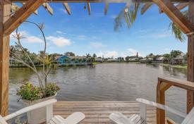 3-zimmer haus in der stadt 263 m² in Florida, Vereinigte Staaten. $995 000