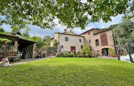 Villa – Serravalle Pistoiese, Toskana, Italien. 530 000 €