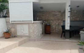 4-zimmer einfamilienhaus 150 m² in Krimovica, Montenegro. 295 000 €