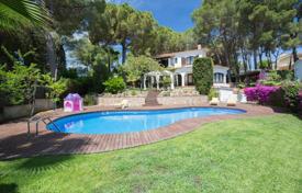 Villa – Lloret de Mar, Katalonien, Spanien. 3 960 €  pro Woche