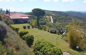 6-zimmer villa 335 m² in Passignano Sul Trasimeno, Italien. 1 280 000 €