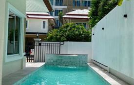 4-zimmer villa 226 m² in Pattaya, Thailand. $325 000