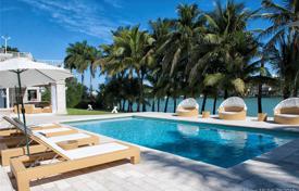 Wohnung – Miami Beach, Florida, Vereinigte Staaten. $11 200  pro Woche