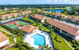 Haus in der Stadt – Jupiter, Florida, Vereinigte Staaten. $590 000