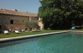 5-zimmer villa in Provence-Alpes-Côte d'Azur, Frankreich. 5 600 €  pro Woche
