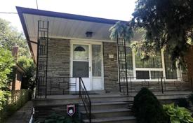 5-zimmer haus in der stadt in North York, Kanada. C$2 222 000