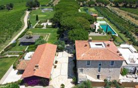 Villa – Massa Marittima, Toskana, Italien. 28 000 000 €