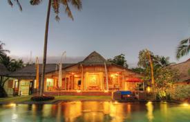 3-zimmer villa 700 m² in Pekutatan, Indonesien. $1 958 000