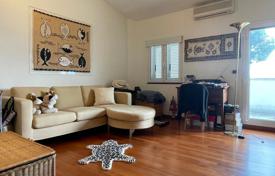 8-zimmer villa in Loano, Italien. Price on request