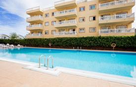 2-zimmer wohnung 70 m² in Palm-Mar, Spanien. 364 000 €