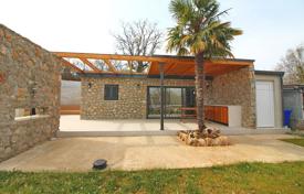 2-zimmer haus in der stadt 32 m² in Malinska, Kroatien. 285 000 €