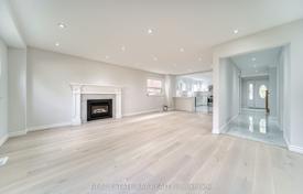 8-zimmer haus in der stadt in North York, Kanada. C$1 797 000