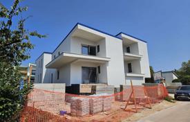 2-zimmer wohnung 56 m² in Umag, Kroatien. 289 000 €