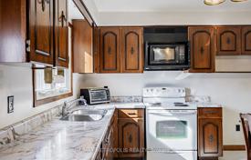 8-zimmer stadthaus in Old Toronto, Kanada. C$2 014 000