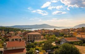 Grundstück in Mrčevac, Montenegro. 136 000 €
