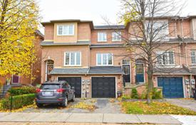 2-zimmer stadthaus in Etobicoke, Kanada. C$1 098 000