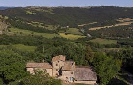 4-zimmer villa 220 m² in Siena, Italien. 900 000 €