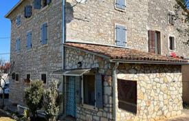 4-zimmer haus in der stadt 190 m² in Poreč, Kroatien. 370 000 €